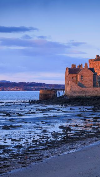 1-day tour to Doune Castle + Blackness Castle + Falkland + Culross | comfortable minibus