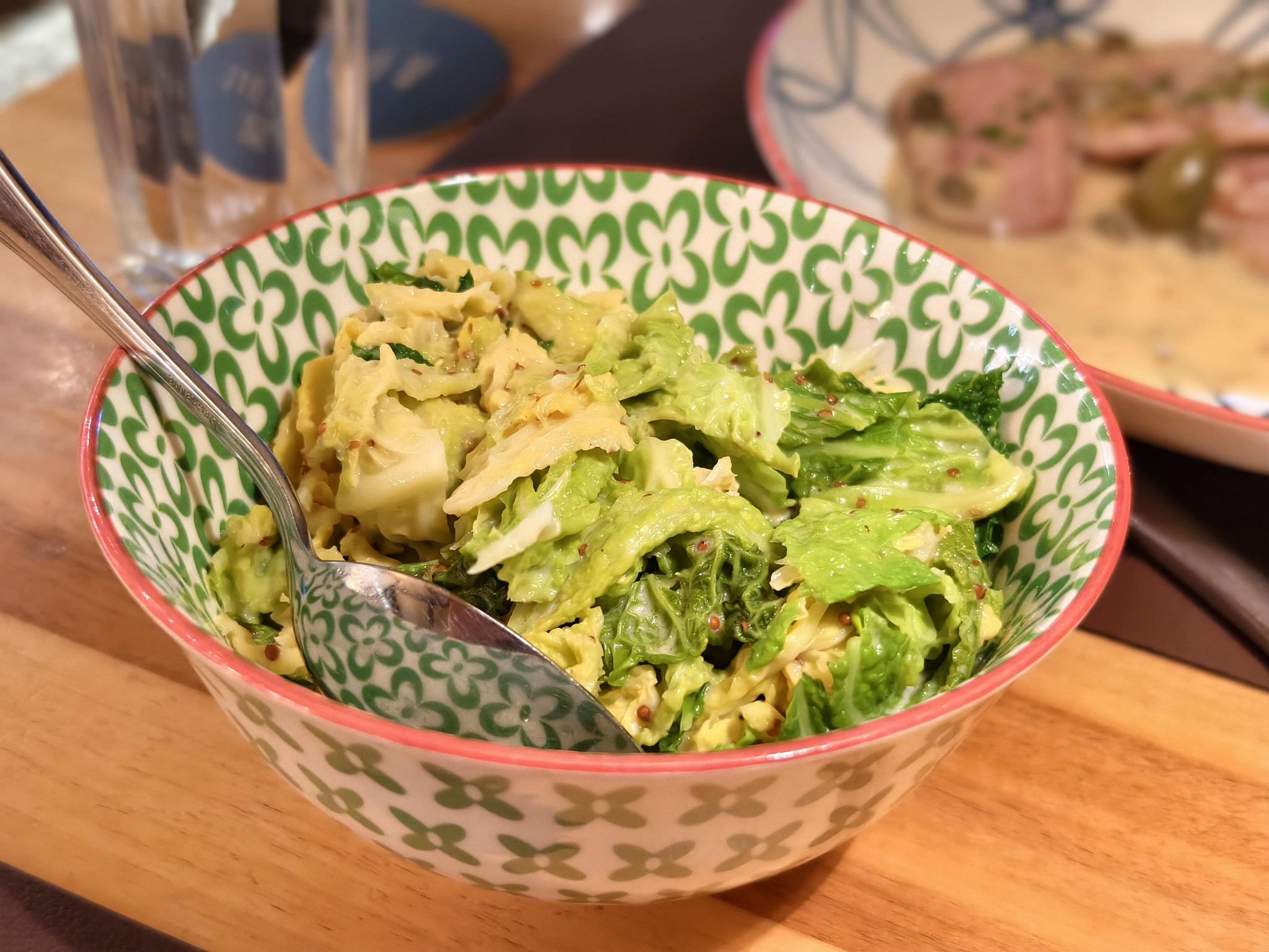 Tempahan tempat duduk restoran Bistro viral di Zurich, Switzerland