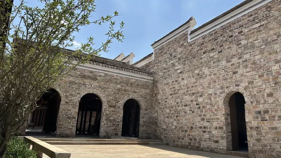 Excursión de un día a Xinyu (Jiangxi) + Pueblo Kuānxīn + Parque Baoshi + Museo de Bordado Xiabu con servicio en chino e inglés