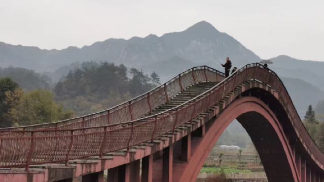 1.5-hour Private In-depth Guided Tour of Longchuan Scenic Area