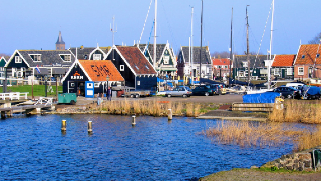 Amsterdam Giethoorn + Marken + Bovenwijde day tour in the Netherlands