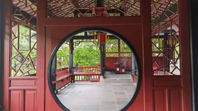 武侯祠(ぶこうし)博物館の観光地の解説【混載ガイドツアー|1対1の詳細解説|初級・中級・上級から自由選択|カスタマイズ解説】