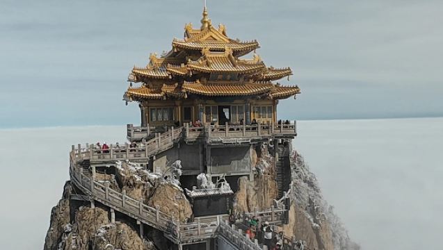 包車遊更自由可看夜景上門接·老君山十裡畫屏金頂純玩一日遊