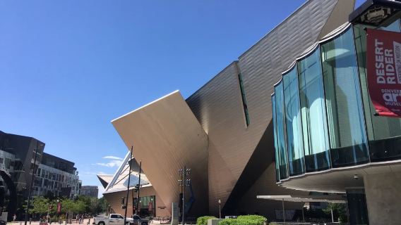 美國丹佛藝術博物館+市政廳金頂大廈+莫莉布朗之家包車遊+不含門票