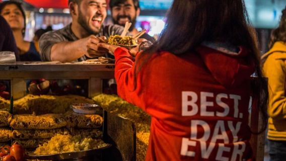 Taste Delhi: Street Food, Rickshaw & Market Walk