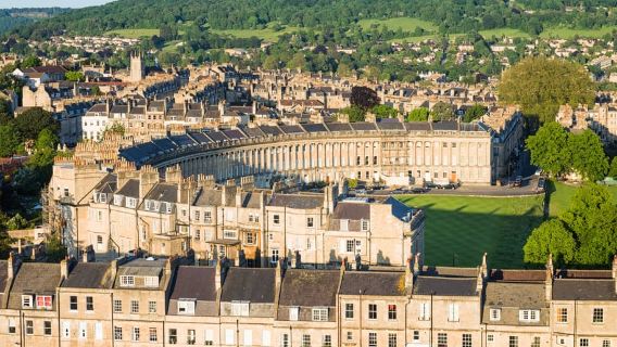 From Birmingham: Stonehenge & Bath Day Tour