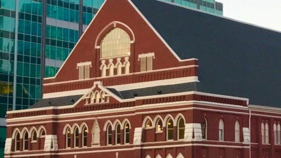 Nashville: Downtown Food, Drink and Sightseeing Walking Tour