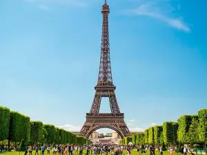 The Eiffel Tower: The universal gem of Paris