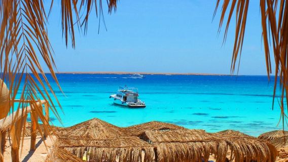 Hurghada: crociera sull'isola di Orange Bay + snorkeling + pranzo