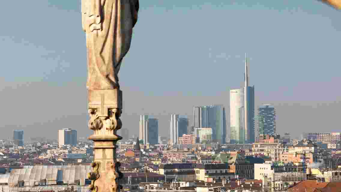 Duomo di Milano: Guided Tour of Cathedral + Rooftops