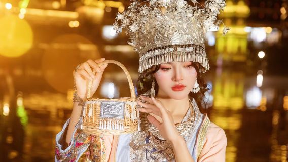 宜春旅行写真【ドライバーとディレクター + メイクと衣料品&アクセサリー+ 旅程のカスタマイズ + 航空マイクロフィルム + ネガ無料 + 人数制限なし】