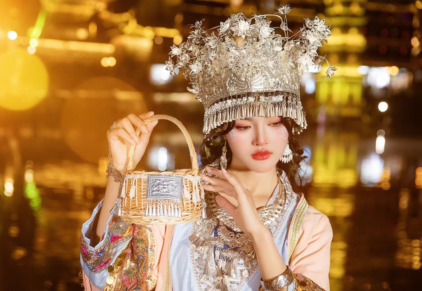 伊春Tripメモリー【ドライバー兼ガイド兼Tripメモリー+メイクアップ&衣装+旅程カスタマイズ+ドローン空撮ミニムービー+未編集写真全データ提供+人数制限なし】