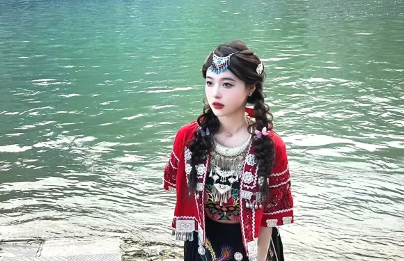 撫州旅拍【攝影師跟拍航拍約拍抓拍街拍寫真婚紗微電影/多語言翻譯】