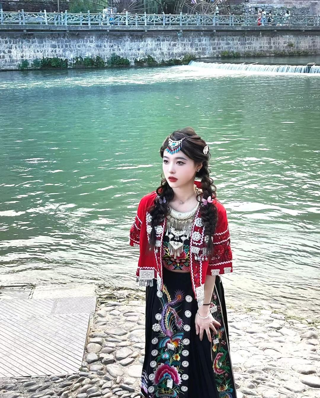 Fotografie di viaggio a Fuzhou[Autista, guida, Trip Moments + trucco e abbigliamento + itinerario personalizzato + mini-film con drone + tutte le foto originali incluse + numero illimitato di persone]