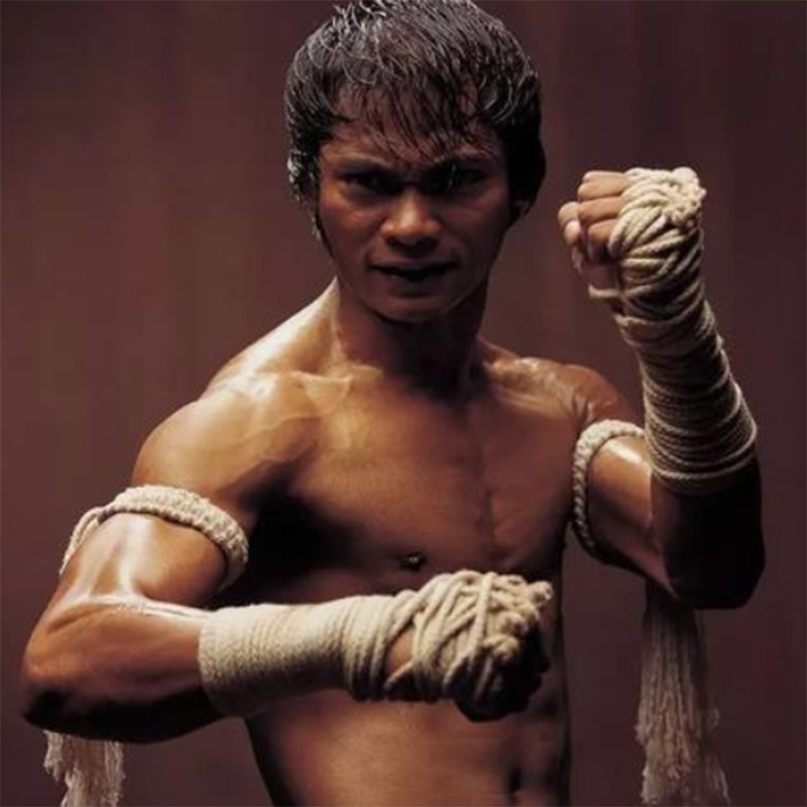 Spettacolo di combattimento serale al Tha Phae Gate presso il Chiang Mai International Muay Thai Stadium in Thailandia | Combattimenti reali