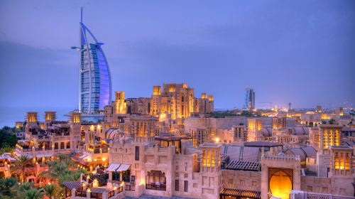 Panoramic Dubai tour by night 4
