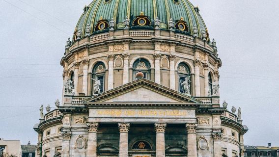 丹麥哥本哈根-市區經典路線可週邊大經典<包車【精選舊司機】