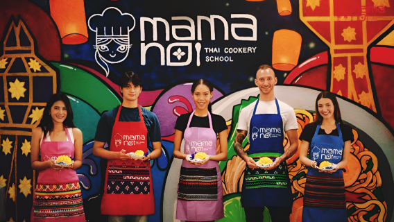Lezione di cucina thailandese MAMA NOI con sala con aria condizionata a Chiang Mai