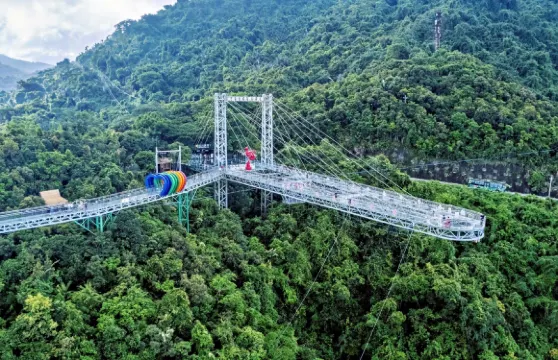 呀諾達一日遊（含單程纜車）【可升級玻璃棧道+雨林自助餐】