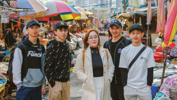 Busan Night Tour: Market, Skywalk & Optional SnapShot