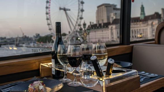 Londres : déjeuner 4 plats en autocar de luxe