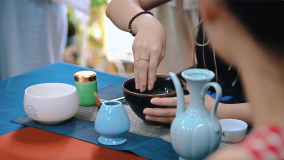Traditional Chinese Tea Art Ceremony: Song Dynasty Whisked Tea - A Traditional Experience