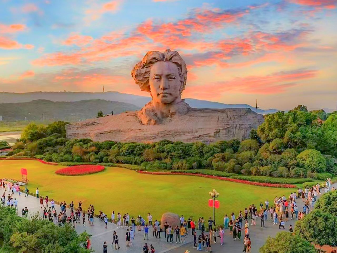 Tagesausflug nach Changsha Orange Island + Shaoshan Mao Zedongs ehemaligem Wohnhaus + Dripping Water Cave [Changsha + Shaoshan]