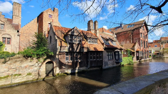 比利時安特衞普｜ 旅遊陪同翻譯｜ 展會｜ 商務考察洽談｜ 自由行地接｜接機 （可私人定制）