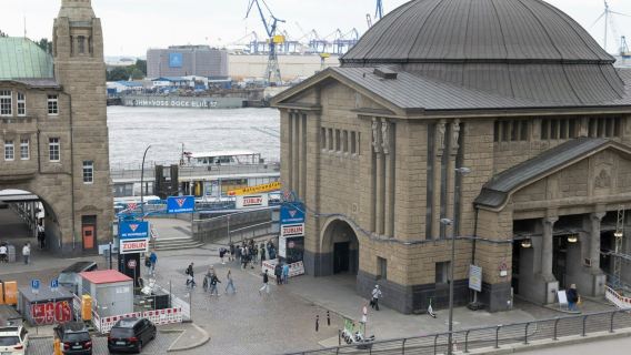 Hamburg: Geführter Spaziergang am Flussufer (auf Deutsch)