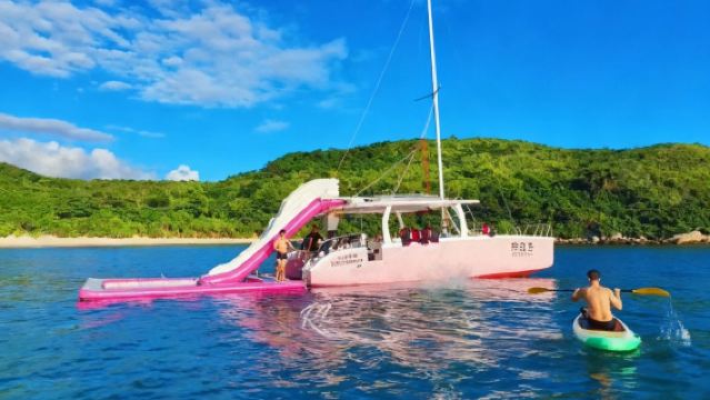 【萬寧遊艇租賃】可拼船或包船~萬寧石梅灣40尺珍妮豪華網紅雙體船出海+海釣+豐富娛樂解鎖海上趣玩