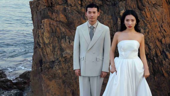 Trip Moments a Zhenyuan[Museo/Pesce in pentola di pietra/Statua del teatro sacrificale/Servizio combinato di guida, fotografia di viaggio + riprese aeree per matrimonio e cortometraggi]