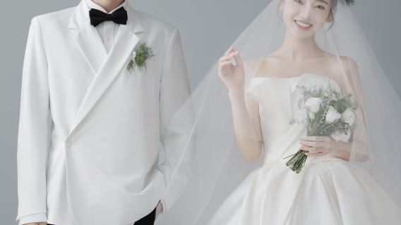 Xingping Trip Moments[Confucian Temple Archway/Ginkgo Base/Photographer Follow-Shoot, Appointment Shooting, Accompanying Shooting, Translation, Tour and Photography]