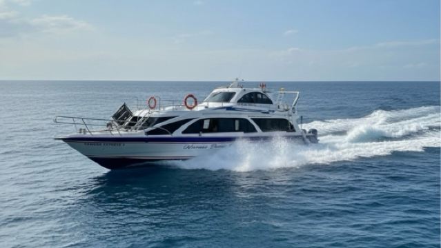 [Официальный билет на скоростной катер] Бали - Нуса Пенида в один конец / туда и обратно Билет на корабль/лодку/катер Waruna