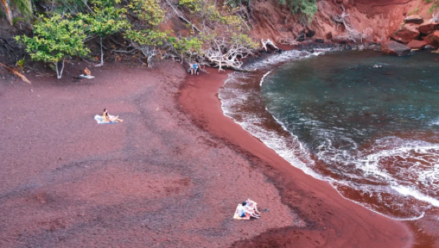 夏威夷茂宜島+哈納公路+哈納紅沙海灘+哈默阿海灘【中文司機包車遊】