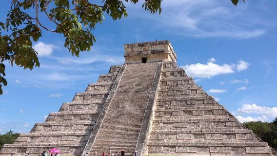 Chichén Itzá + Cenote + Valladolid au départ de Cancún, Mexique (Réservation à partir d'1 personne + transfert depuis l'hôtel inclus)