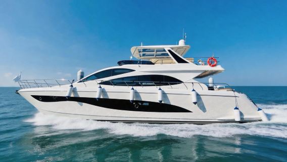 Shenzhen yacht rental · 68-foot luxury imported yacht charter at Shenzhen Qixing Bay