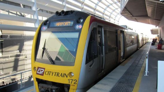Brisbane international airport: round-trip bus to Brisbane city center
