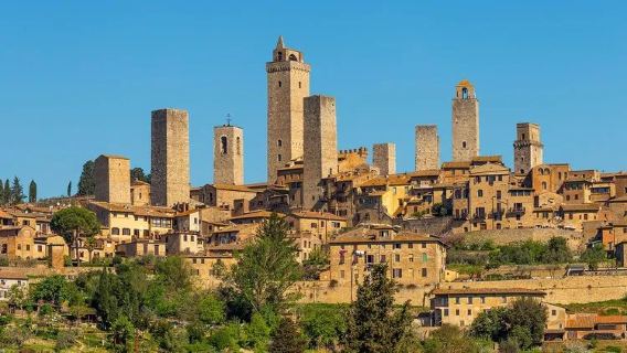Floransa'dan Toskana Günübirlik Turu (Siena Eski Şehir + Pienza Kasabası + Val d'Orcia Selvi Yolu)