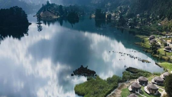 Addis Ababa: Kirkos Monastery & Wonchi Lake Day Trip