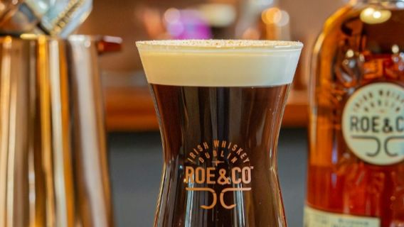 Roe & Co Distillery: Мастер-класс по ирландскому кофе и дегустации