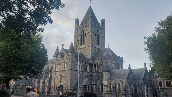 The great landmarks of Dublin City (private walking tour)