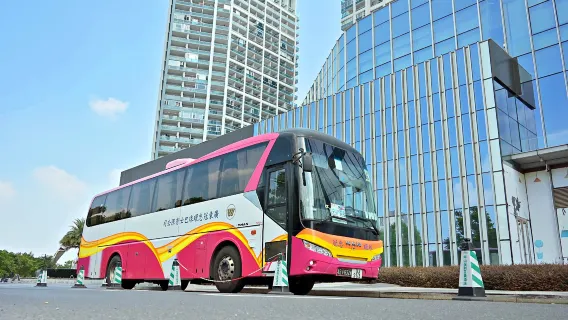 bus ekspres Hong Kong ke Guangzhou: Hong Kong ke Guangzhou - Kota Guangzhou/Panyu Chimelong/Huadu Sunac (Tiket Tidak Diperlukan)