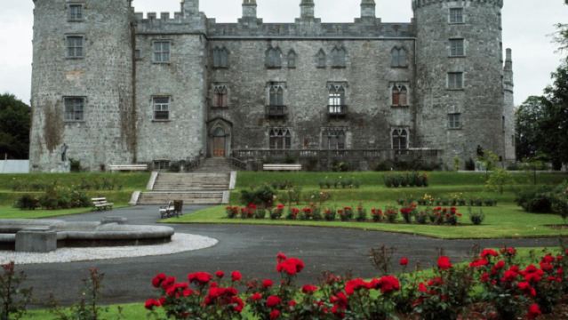 愛爾蘭都柏林+威克洛山脈國家公園一日遊/行程可調-中文專車