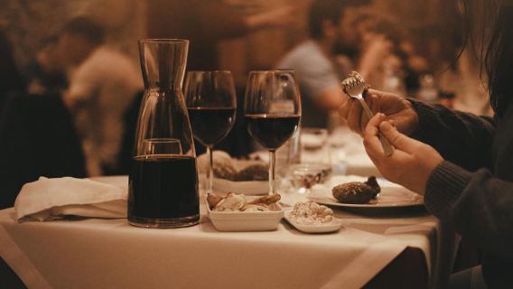 Lisbon: Malam Fado dengan Makan Malam di Rumah Fado Khas
