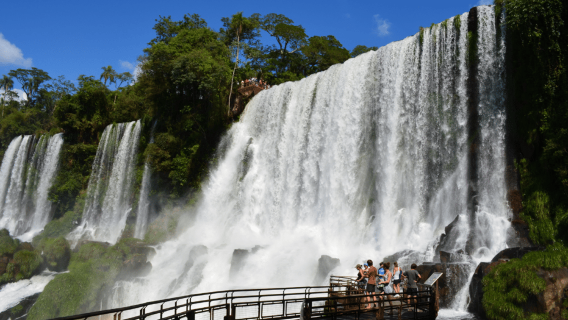 From Foz do Iguaçu: Argentinian Iguazu Falls with Ticket