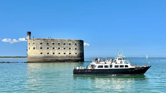 Temukan Benteng Boyard