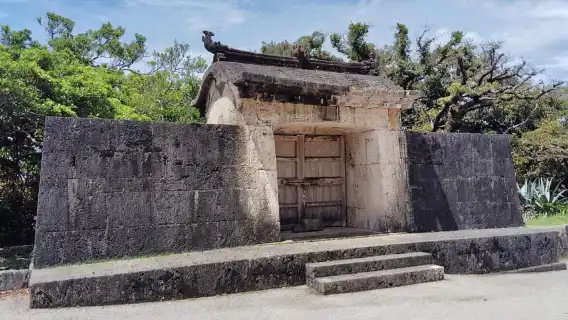 那霸：1.5小時首里城之旅，深入琉球腹地