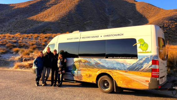 Tagesausflug Christchurch + Mount Cook + Lake Tekapo + Church of the Good Shepherd [Christchurch nach Queenstown]