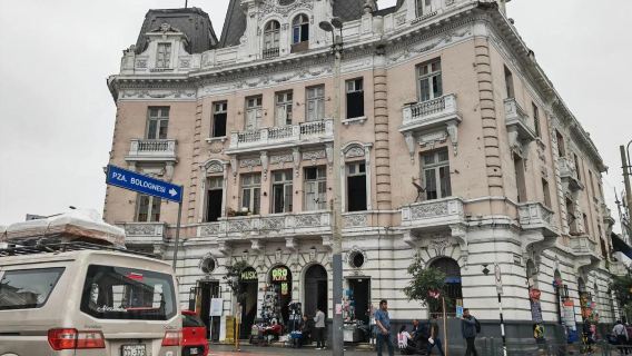 秘魯利馬-定制包車