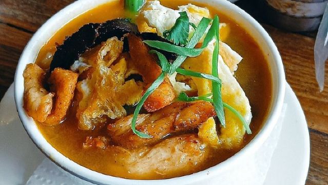 Экскурсия на рикше по еде, напиткам и шопингу в Катманду